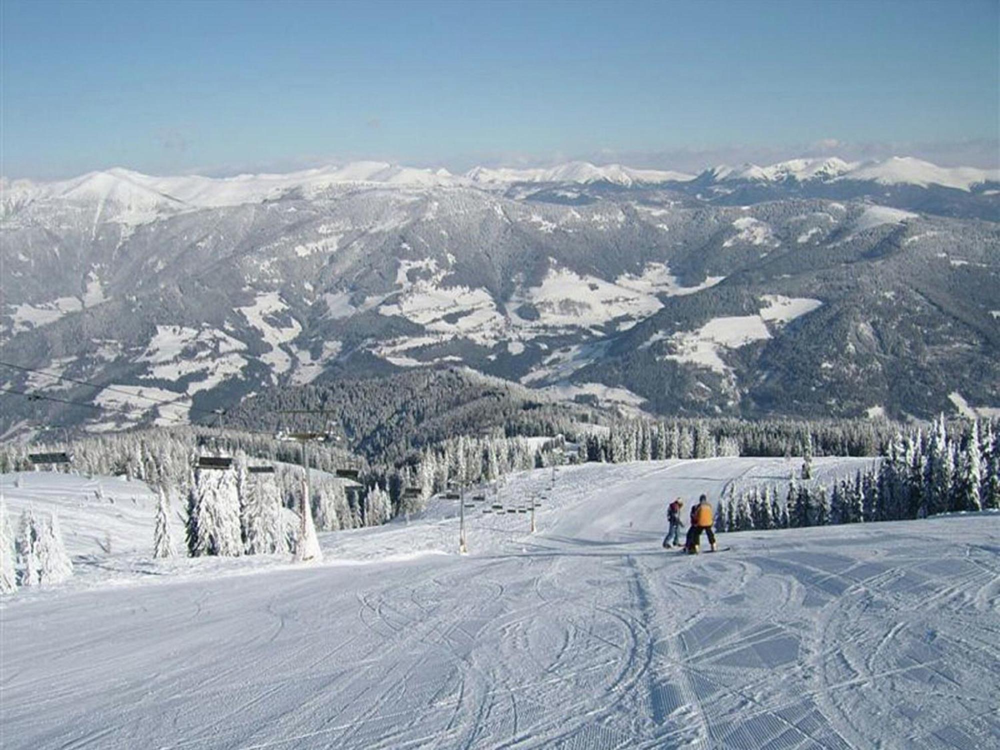 Cozy Apartment In Afritz Am See Near Gerlitzen Ski Area Екстериор снимка