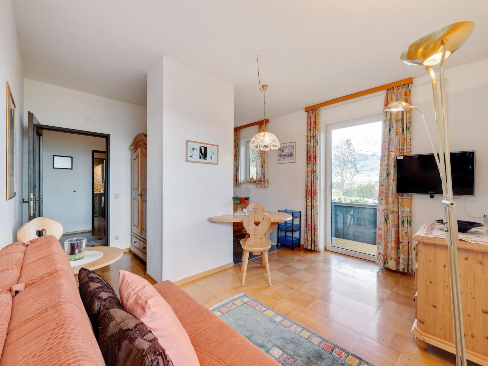 Cozy Apartment In Afritz Am See Near Gerlitzen Ski Area Екстериор снимка
