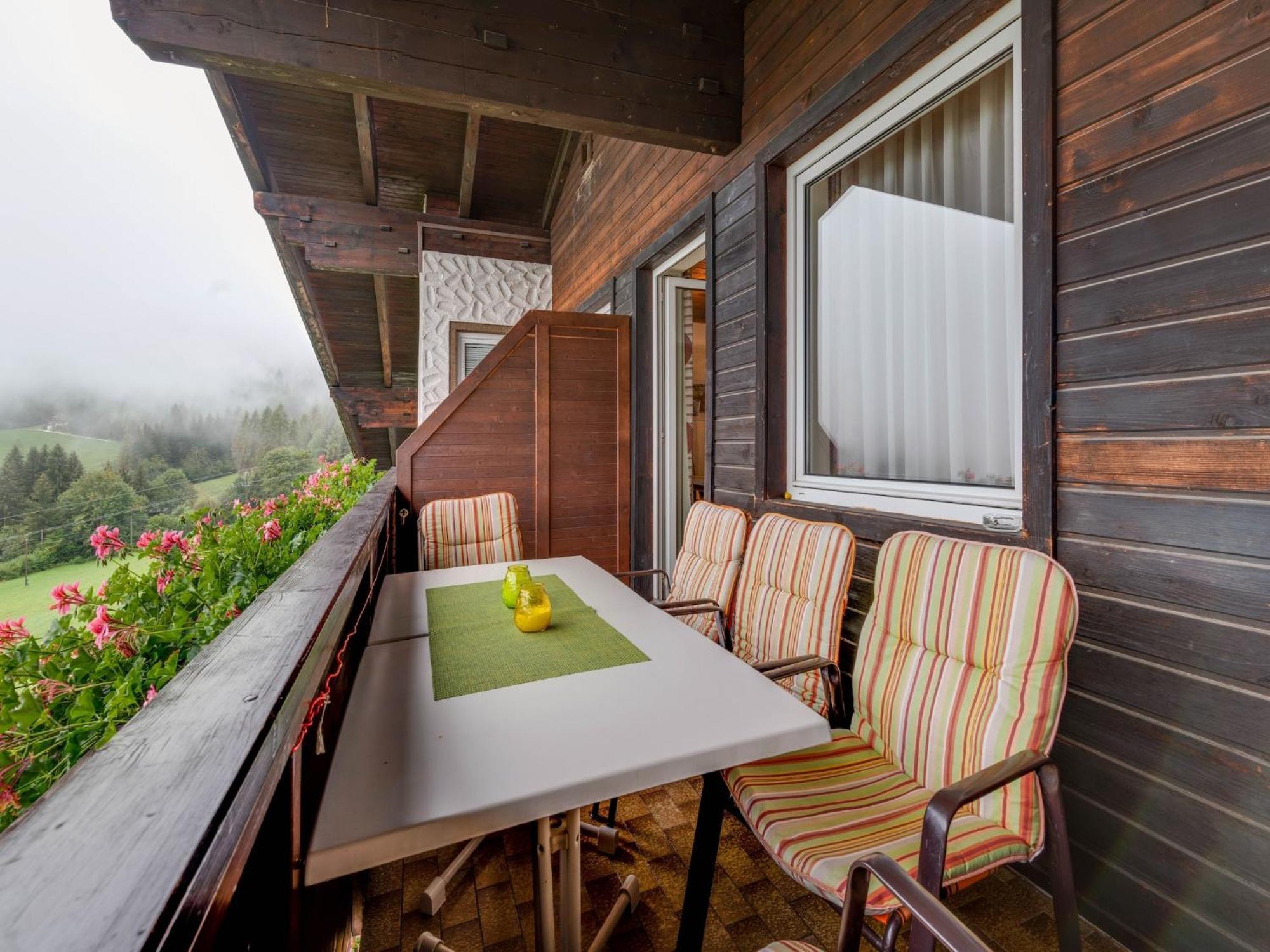 Cozy Apartment In Afritz Am See Near Gerlitzen Ski Area Екстериор снимка