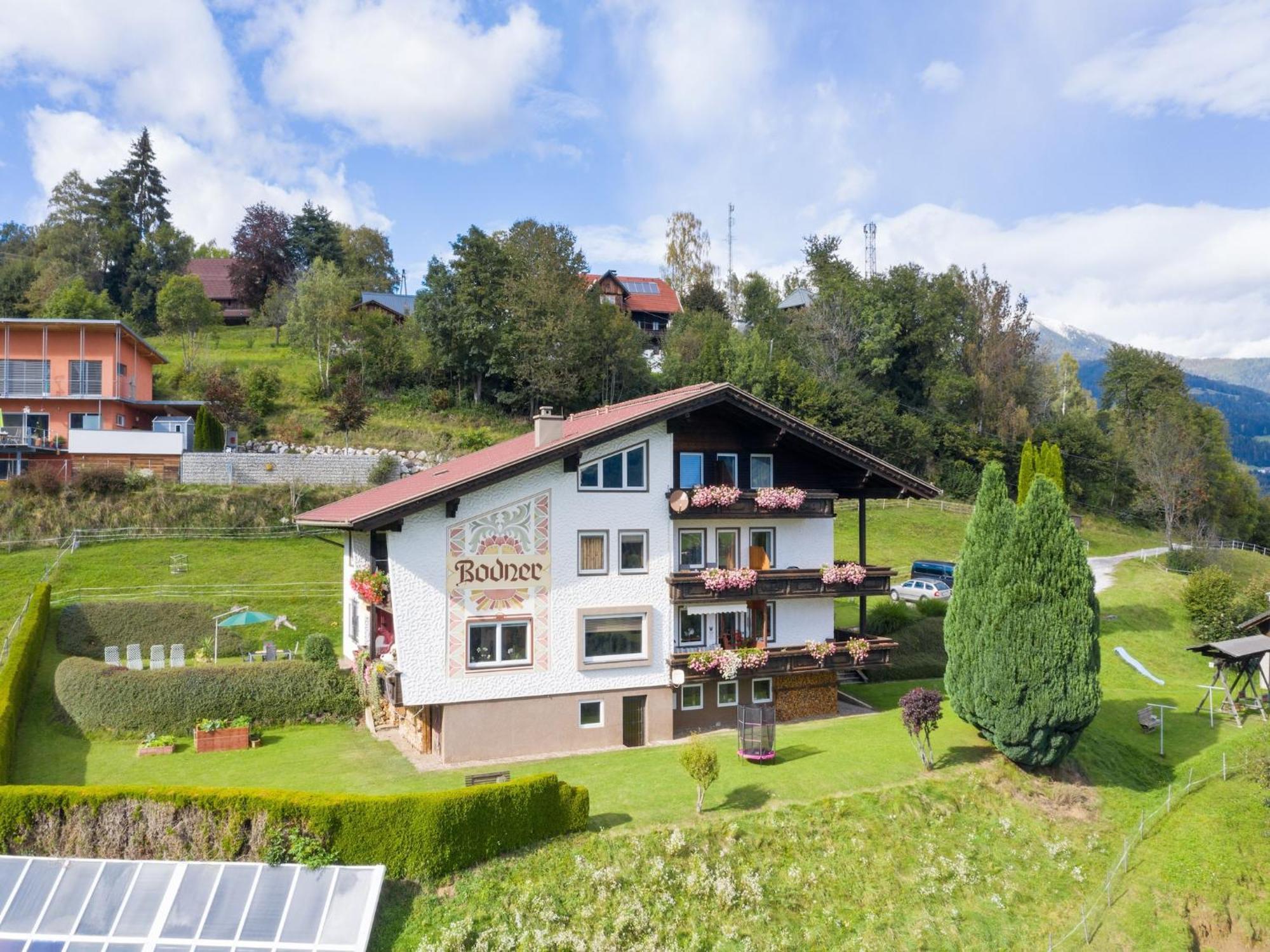 Cozy Apartment In Afritz Am See Near Gerlitzen Ski Area Екстериор снимка