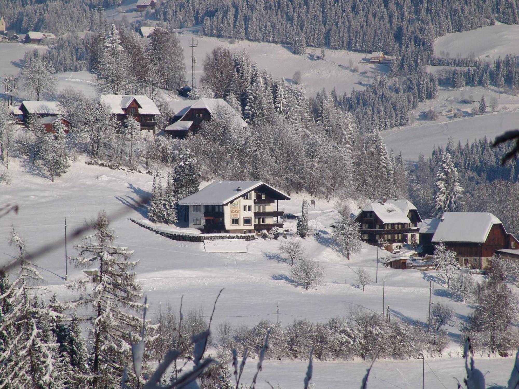 Cozy Apartment In Afritz Am See Near Gerlitzen Ski Area Екстериор снимка